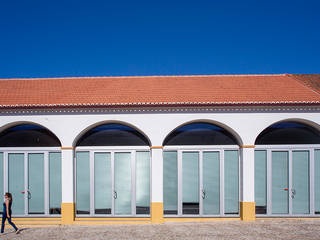 Loja da Quinta do Casal da Coelheira, Modo Arquitectos Associados Modo Arquitectos Associados Espaços comerciais Vidro