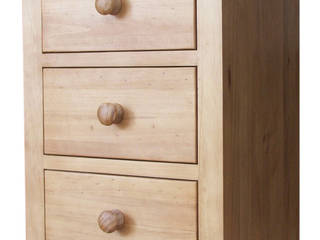 Chunky Pine Bedroom Furniture, Asia Dragon Furniture from London Asia Dragon Furniture from London クラシカルスタイルの 寝室