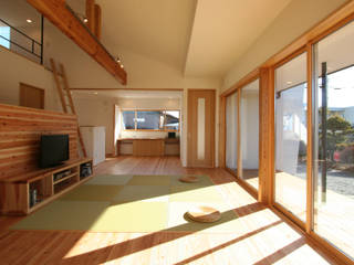 縁の住まい, 岳設計工房 岳設計工房 Modern Living Room Wood Wood effect