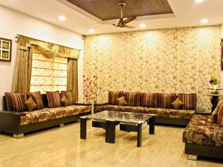 Duplex in Indore, Shadab Anwari & Associates. Shadab Anwari & Associates. 和風デザインの リビング