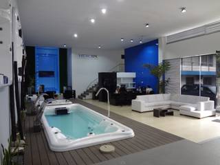 Showroom HidroSpa, John Robles Arquitectos John Robles Arquitectos Коммерческие помещения