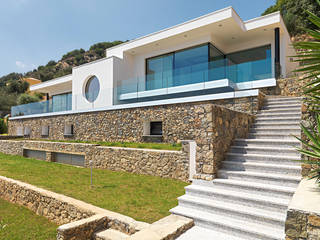 Villa vista mare a Bergeggi (SV), Barra&Barra Srl Barra&Barra Srl Minimalist houses