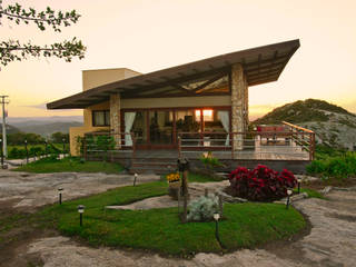 Casa da Serra, Duo Arquitetura Duo Arquitetura Country style houses Wood Wood effect