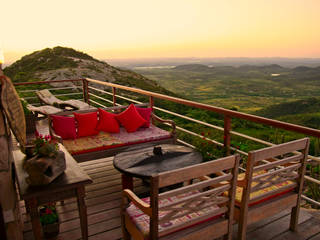 Casa da Serra, Duo Arquitetura Duo Arquitetura Country style balcony, veranda & terrace Wood Wood effect