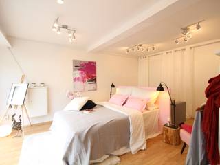 Showroom Schlafzimmer, Birgit Hahn Home Staging Birgit Hahn Home Staging Scandinavian style bedroom Pink