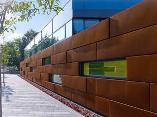 Christian-Schmidt-Schule, Neckarsulm, C&C Architekten BDA C&C Architekten BDA Commercial spaces