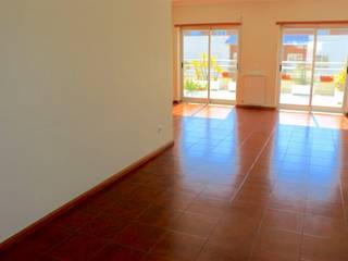 Apartamento T3 Duplex com 2 terraços de cobertura, junto ao castelo de Leiria, Novilei Imobiliária Novilei Imobiliária Salones mediterráneos