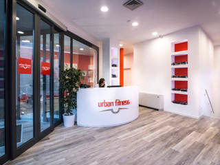 RICONVERSIONE DI UN LOCALE: IL CASO URBAN FITNESS, Bianchetti Bianchetti Commercial spaces