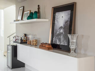 Casa Minimalista, Duo Arquitetura Duo Arquitetura Living room MDF White