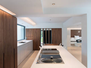 HABITATION PRIVÉE EN PÉVÈLE, mayelle architecture intérieur design mayelle architecture intérieur design Modern style kitchen