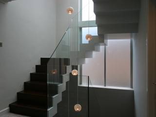 Rita 150 pendant lights, .. .. 모던스타일 거실 금속