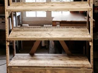 Meuble étagères & tiroir en palettes pour épicerie vrac bio, 2nd Chance Créations 2nd Chance Créations Commercial spaces Wood Wood effect