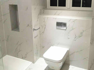 En-suite Bathroom with Carrara Marble Effect Porcelain Tiles Modern bathroom by Porcel-Thin Modern