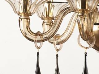 Murano Glass Chandelier - Modern black lampshades and fumé glass chandelier - GRIMANI, YourMurano Lighting UK YourMurano Lighting UK 書房/辦公室 玻璃