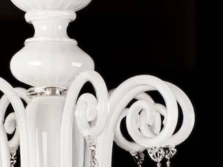 Murano Glass Chandelier - modern white glass chandelier - PRIULI WHITE, YourMurano Lighting UK YourMurano Lighting UK 現代風玄關、走廊與階梯 玻璃