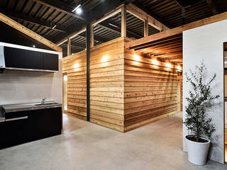 綾瀬のオフィス, Bound About Project Bound About Project Industrial style study/office Wood Wood effect