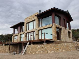 Casa en San Martín de los Andes, CaB Estudio de Arquitectura CaB Estudio de Arquitectura Casas estilo moderno: ideas, arquitectura e imágenes