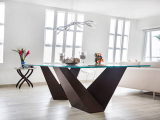 homify Modern dining room