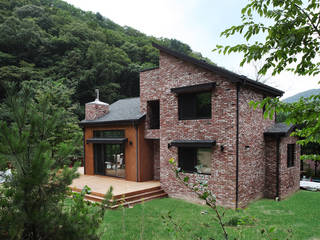 푸른 숲 속, 나만의 미술관 (양평 문호리), 윤성하우징 윤성하우징 Country style houses