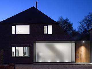 Long House - Large Multipane Skylight, Sunsquare Ltd Sunsquare Ltd Moderne ramen & deuren