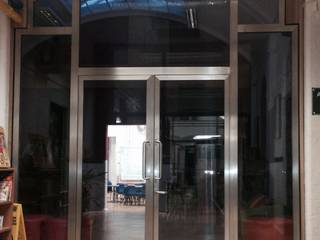 Fire Rated Door , Ion Glass Ion Glass مساحات تجارية