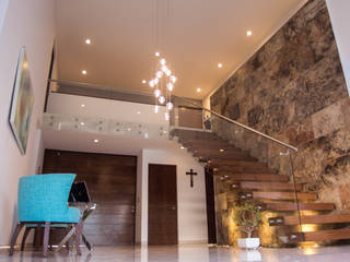 Escalera con pasillo AParquitectos Pasillos, vestíbulos y escaleras de estilo moderno