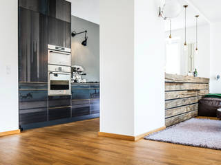 Interior Design Wohnung R , BESPOKE GmbH // Interior Design & Production BESPOKE GmbH // Interior Design & Production Modern kitchen