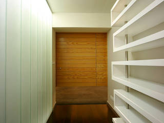 Copo, RIMA Arquitectura RIMA Arquitectura モダンスタイルの 玄関&廊下&階段 木