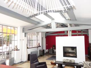 Un loft avec cour, Sarah Archi In' Sarah Archi In' Industrial style living room