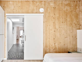 59RUT New house between dividing walls in the centre of Terrassa, Vallribera Arquitectes Vallribera Arquitectes Minimalistische slaapkamers