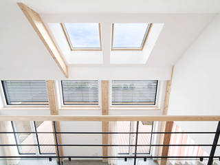 Maison Passive, O2 Concept Architecture O2 Concept Architecture Moderne gangen, hallen & trappenhuizen Hout Hout