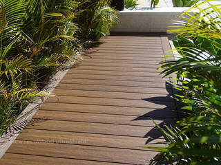 DECKS NEW TECHWOOD ULTRASHIELD , THE FLOORING COMPANY S.A THE FLOORING COMPANY S.A Modern walls & floors Synthetic Brown