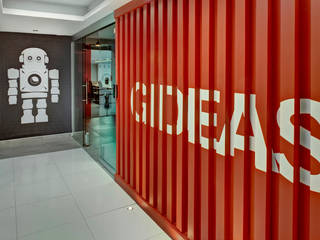 GIDEAS, RIMA Arquitectura RIMA Arquitectura モダンデザインの 書斎
