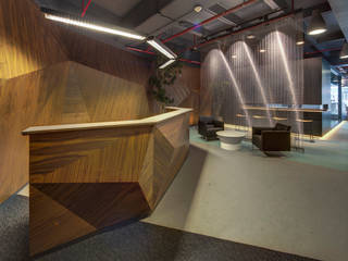 Soccermedia, RIMA Arquitectura RIMA Arquitectura Modern Study Room and Home Office Concrete