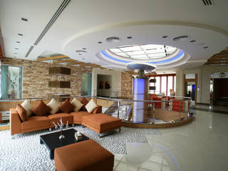 Ville private, IDEA DESIGN INTERNATIONAL SNC IDEA DESIGN INTERNATIONAL SNC Modern living room Sofas & armchairs