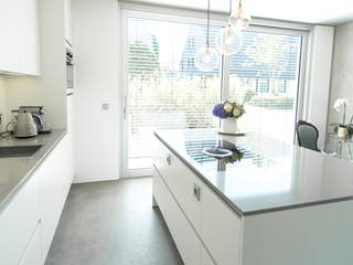 Privatwohnung Düsseldorf, Küchenmagazin Küchenmagazin Modern kitchen