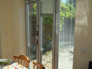 Single Storey Extension Reginald Road - Northwood, London Building Renovation London Building Renovation Moderne Fenster & Türen Aluminium/Zink Grau