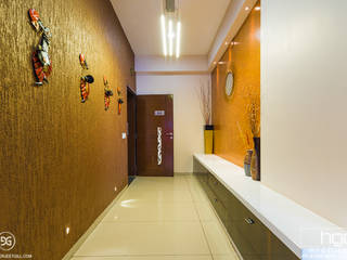Vibrant Interiors at Iscon Platinum , Ahmedabad, HGCG Architects HGCG Architects