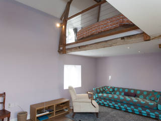 Putmans Barn, Hampshire Design Consultancy Ltd. Hampshire Design Consultancy Ltd. Country style bedroom