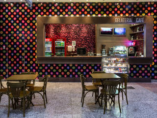 GELATERIA & CAFÉ International Airport Salgado Filho Porto Alegre, Ney Nunes Ney Nunes Bedrijfsruimten Hout Hout