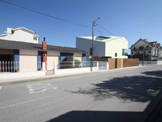 Casa Fonte, Lousinha Arquitectos Lousinha Arquitectos Case moderne