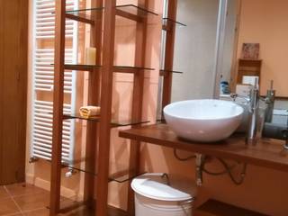 Un cálido Baño en tonos Terracota ideal para familias grandes , SQ-Decoración SQ-Decoración Modern Bathroom