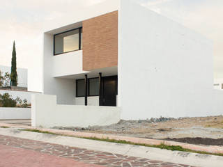 Casa Pedregal, Región 4 Arquitectura Región 4 Arquitectura Rumah Minimalis Batu Bata White