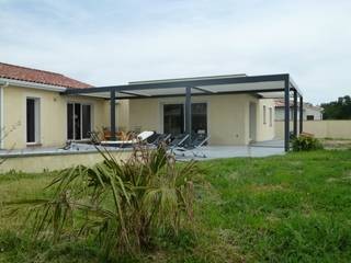 EXTENSION MAISON A, FARACHE CLAUDE FARACHE CLAUDE Modern balcony, veranda & terrace