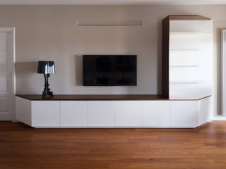 por (dp)ªSTUDIO Moderno