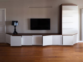 por (dp)ªSTUDIO Moderno