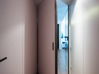 Reforma de piso en Pedralbes, Standal Standal Moderne Fenster & Türen