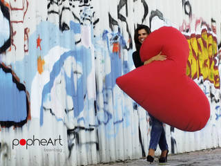 popheArt beanbag, design Inmovimento design Inmovimento غرفة المعيشة الألومنيوم / الزنك