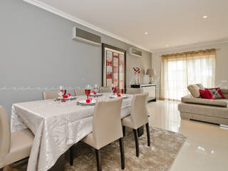 Private Interior Design Project - Apartment Vila Sol Palmyra, Simple Taste Interiors Simple Taste Interiors غرفة السفرة