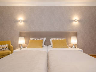 Private Interior Design Project - Quinta do Lago, Simple Taste Interiors Simple Taste Interiors Classic style bedroom